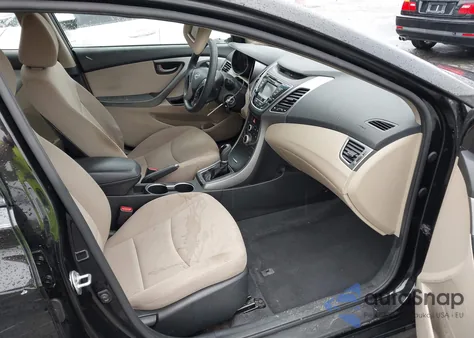 2015 Hyundai Elantra Se z USA, uszkodzony, nr VIN KMHDH4AE4FU301122